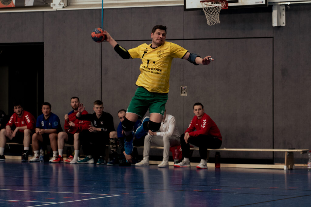 Vasco Jäger im Wurf